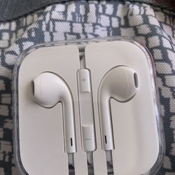 Apple Headphones