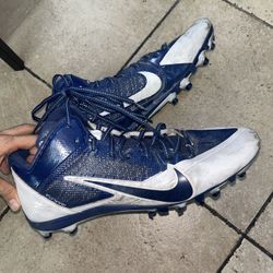 MENS CLEATS