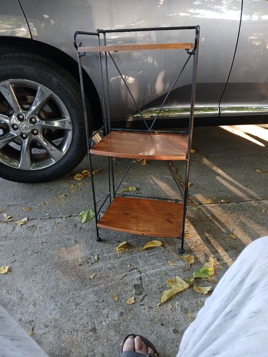 Y2K Pier 1 Wrought Iron & Wood Shelf With Three Tiers