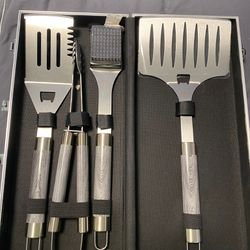 BBQ Tool Set With Case, 4 Piece Stainless Steel Grill Tool Set