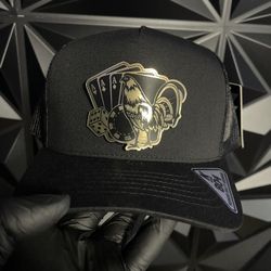 Gorra Del Gallo ,Gallo Y Cartas 