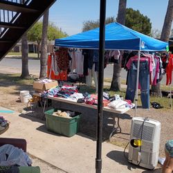 garage sale .......ropa y cosas de bebe