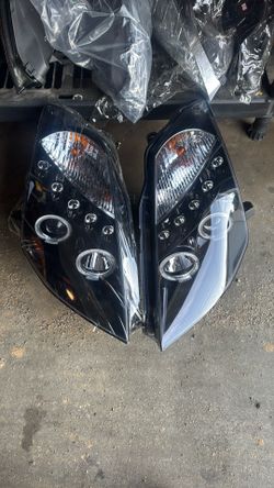 Nissan 350x Headlights 