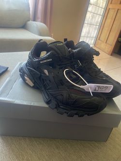 Band new track shoes size 44 EU