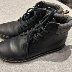 Women’s Doc Martens 
