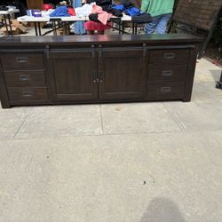 Yard Sale 