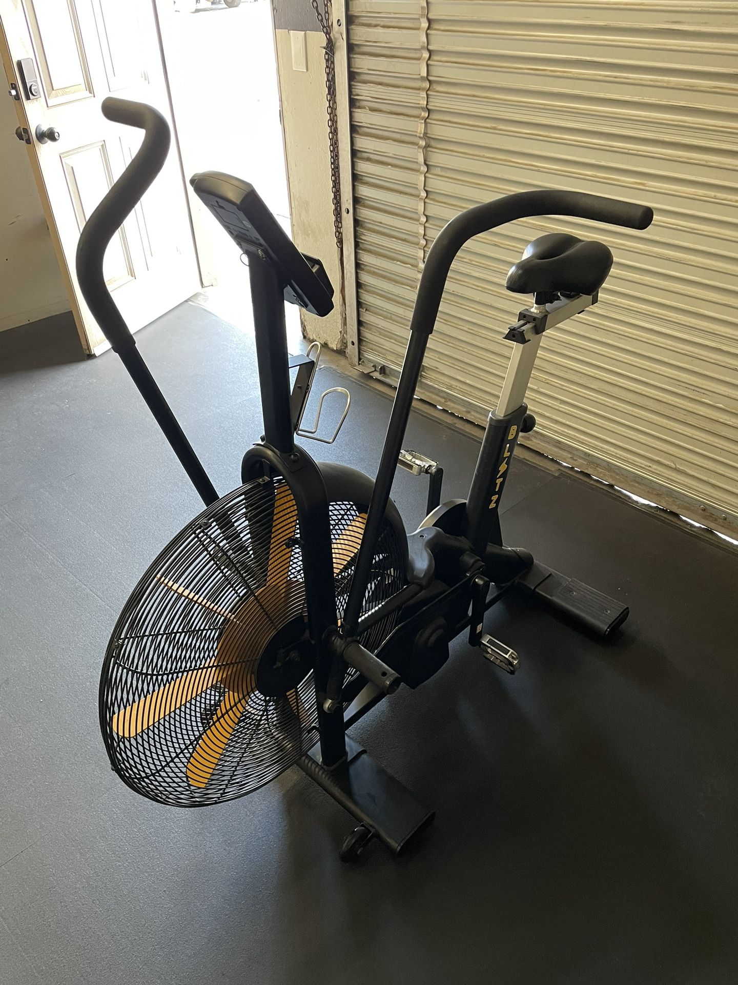 Assault Bike - Blitz Air Bike 2.0