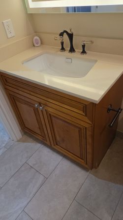 Bathroom vanity