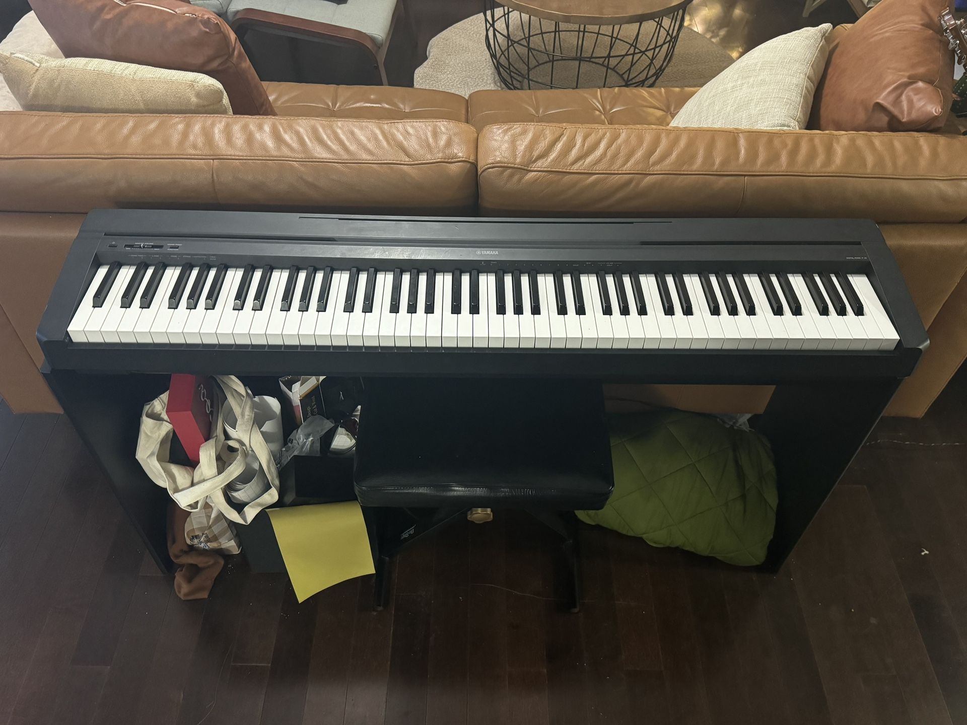 Yamaha P-45 Piano