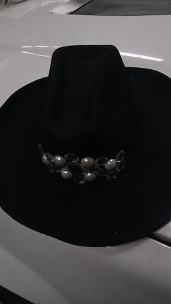 Ladys Stetson hat with bling