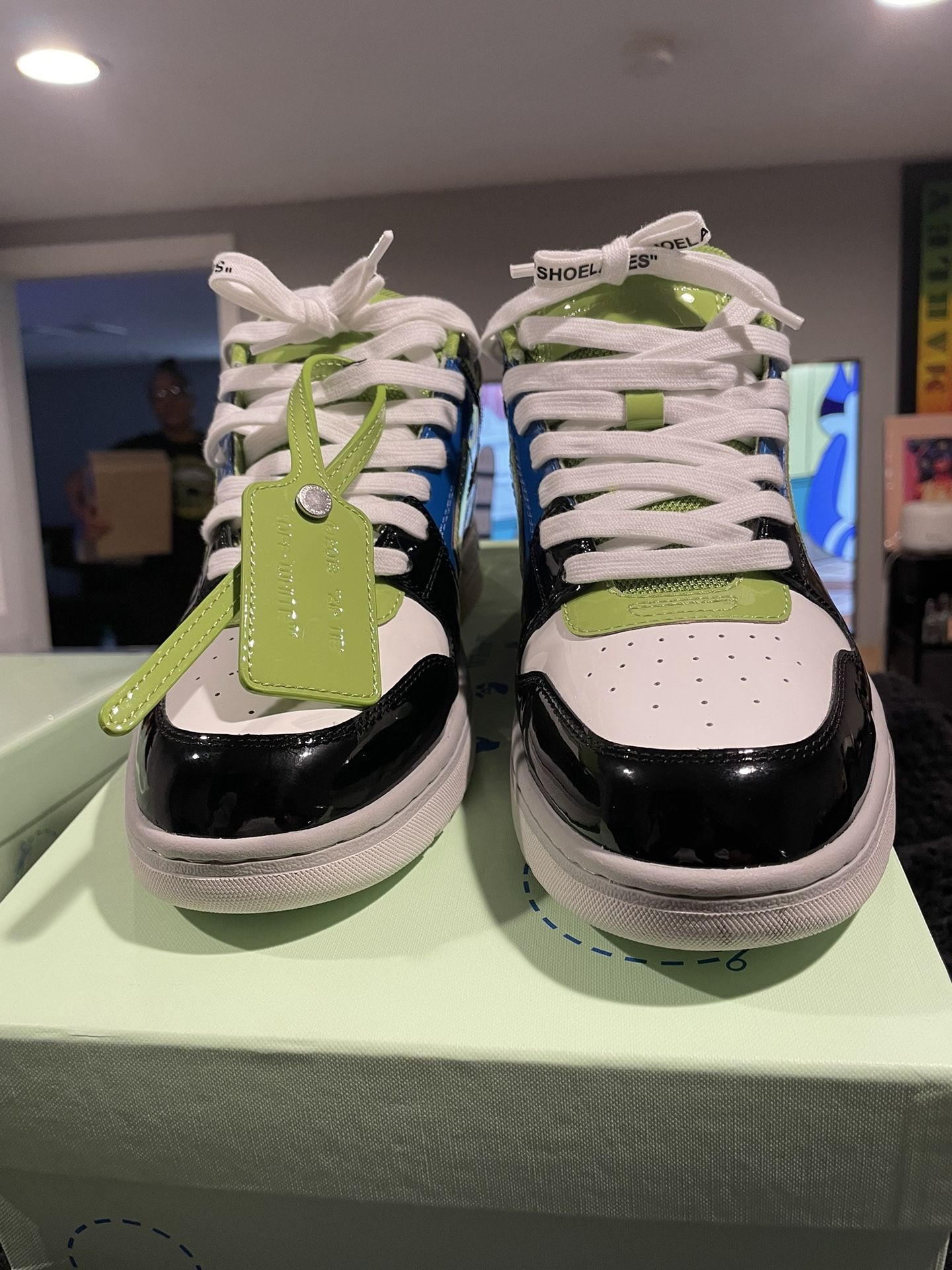 Off-White
