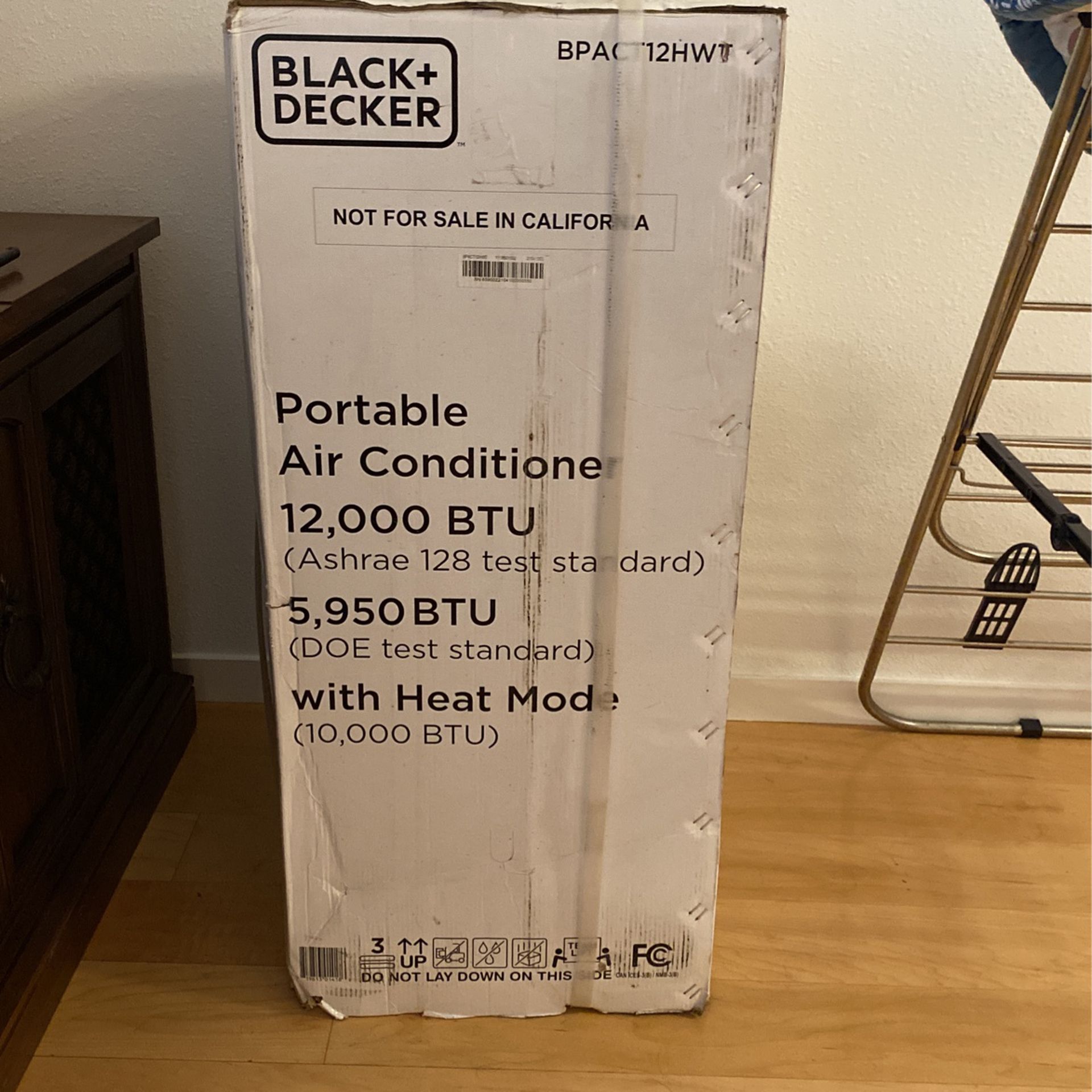 BLACK+DECKER BPACT12WT Large Spaces Portable Air Conditioner, 12,000 BTU,  White for Sale in Fresno, CA - OfferUp