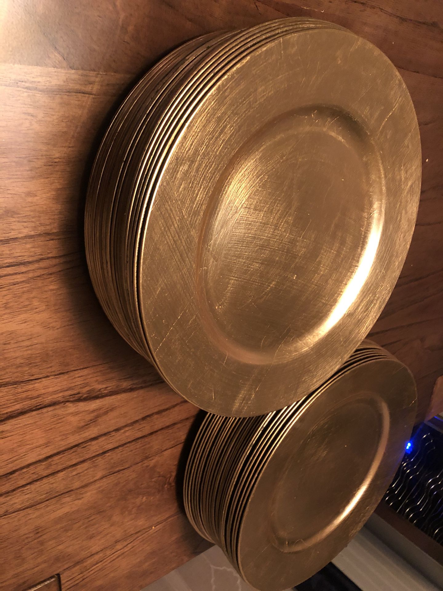 Gold charger plates for wedding/parties/events