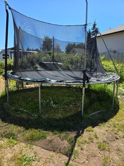 Trampoline