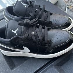 Sz 5Y Boys Air Jordan 1 Low