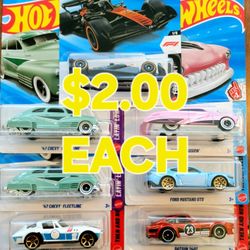 HOT WHEELS  HOT WHEELS  HOT WHEELS 