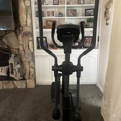 REDUCED PRICE Elliptical