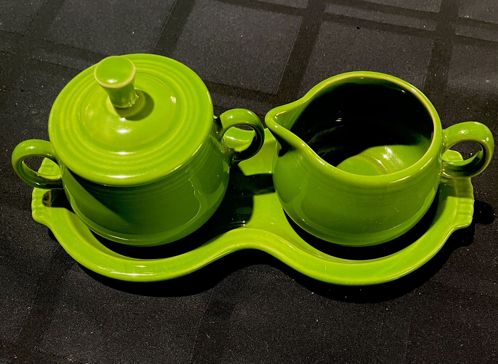 Fiesta Sugar and Creamer Tray Set (Green), retired Homer Laughlin.