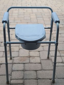 DRIVE - Medical Steel Folding Bedside Commode