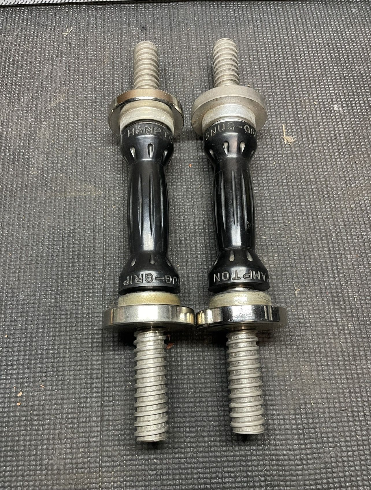 Hampton Fitness Beefy Bar Dumbbell Handles… Home Gym Fitness…. $30 Price is firm!!!