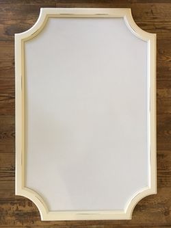 NEW! Pottery Barn SCALLOPED PINBOARD 24”x 36” Antique White FARMHOUSE WALL ORGANIZATION CHALKBOARD CORKBOARD PINBOARD