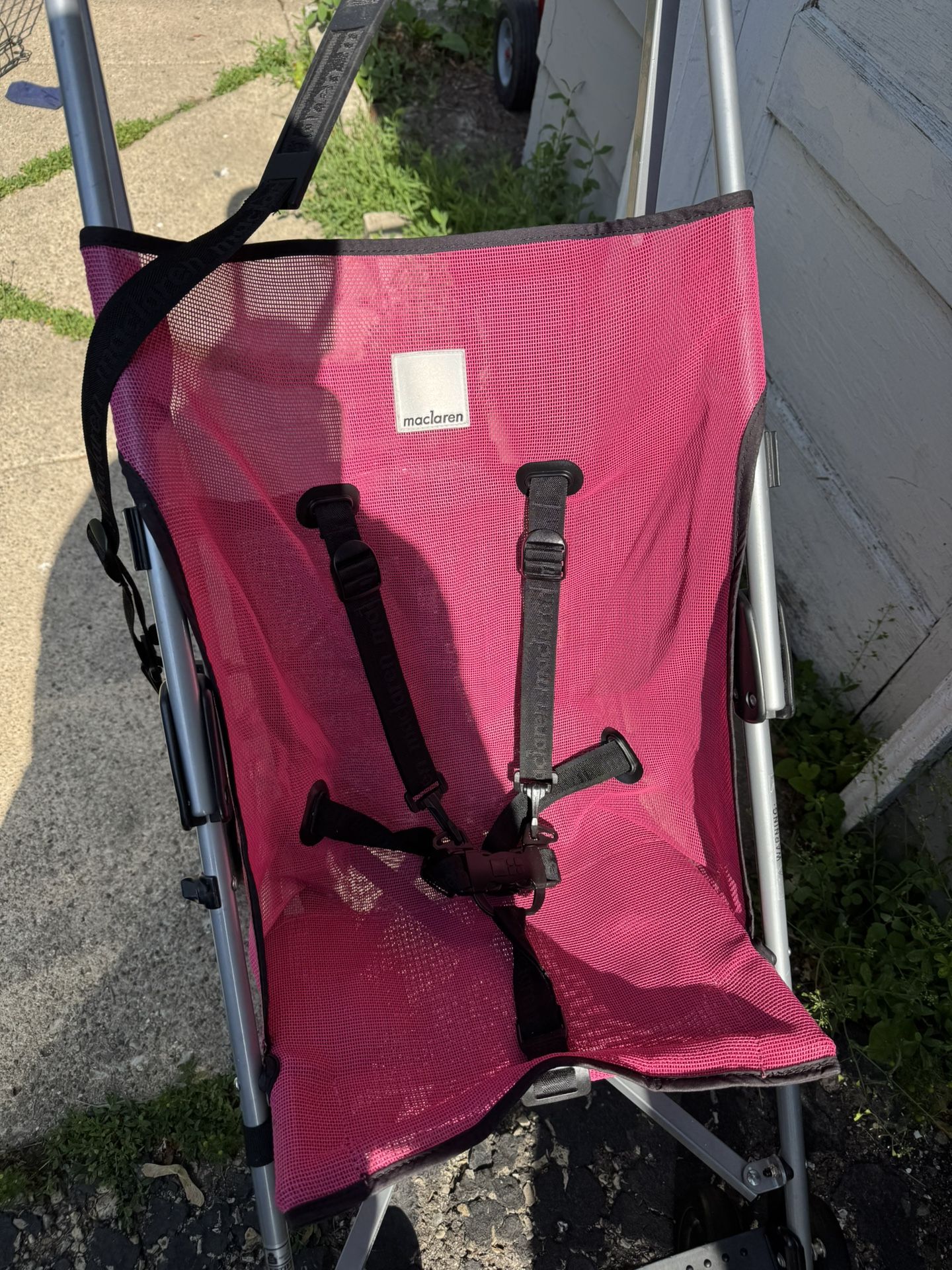 Maclaren Volo stroller