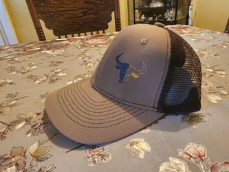 Stylish Trucker Hat Snapback 1 Size fits all Brand New Khaki color