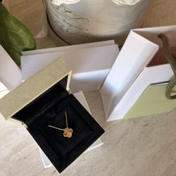 Vintage Alhambra pendant 18K yellow gold