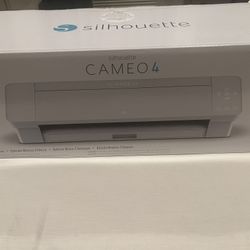 Silhouette Cameo 4