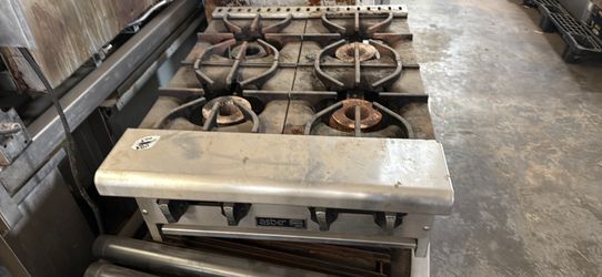 Stove 4 Burner Natural Gas 