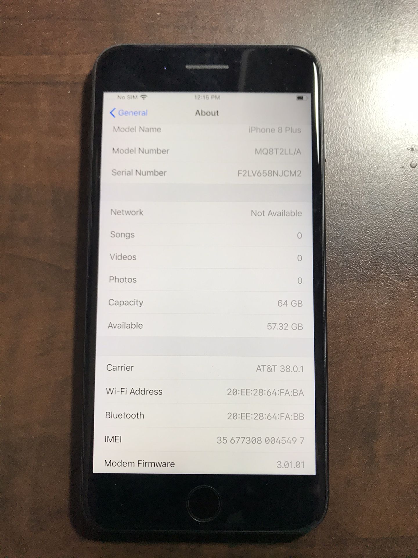 Gray Iphone 8 Plus 64,GB AT&T, Cricket Clean