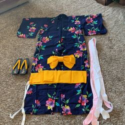 Vintage Woman’s Kimono With Sash’s And Geta