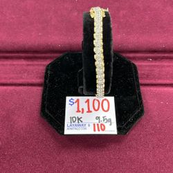 10K Gold Tennis Bracelet 9.5 Grams 
