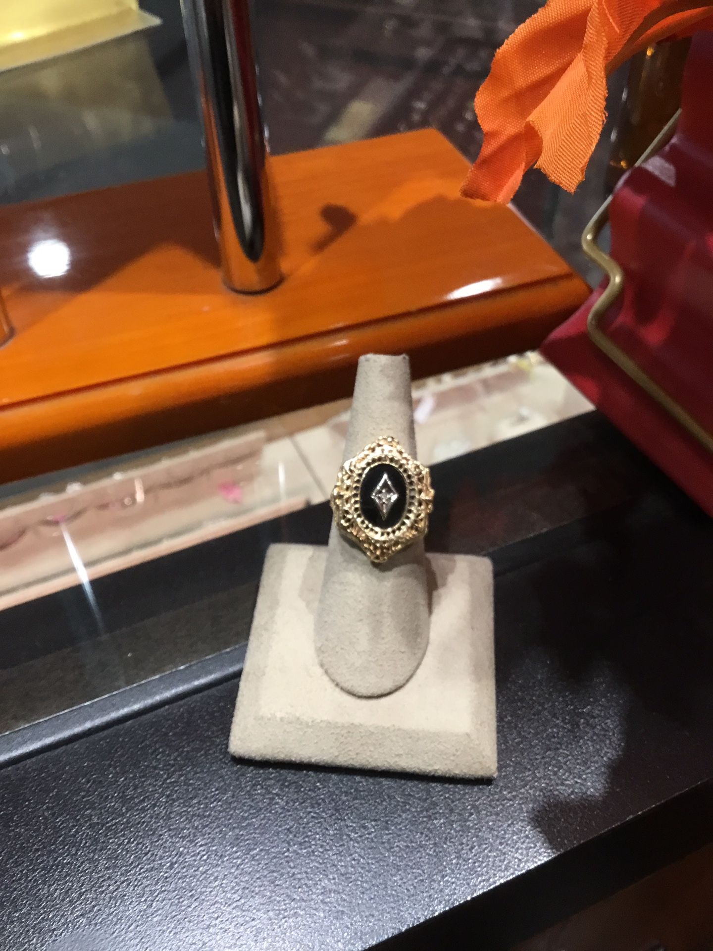 14K Vintage Estate Fashion Ring With Diamond Chips