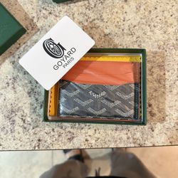 Cardholder 