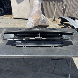 2022 - 20224 RIVIAN R1T ACTIVE GRILLE SHUTTER PT00531159-G