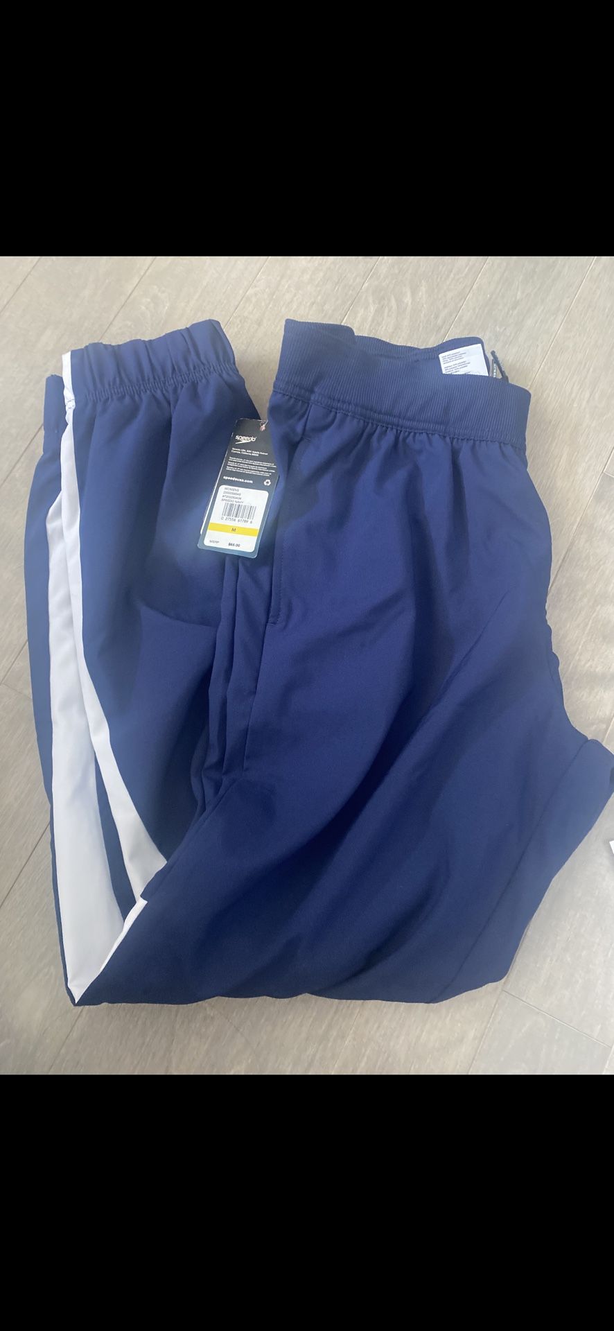 Speedo Water Repellent Joggers Size Medium