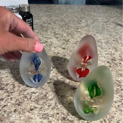 3 Beautiful Heavy, Solid Paper Weight Or Decor