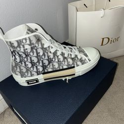 White/Black Dior 