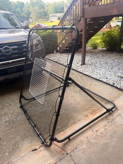 Pitch back rebounder