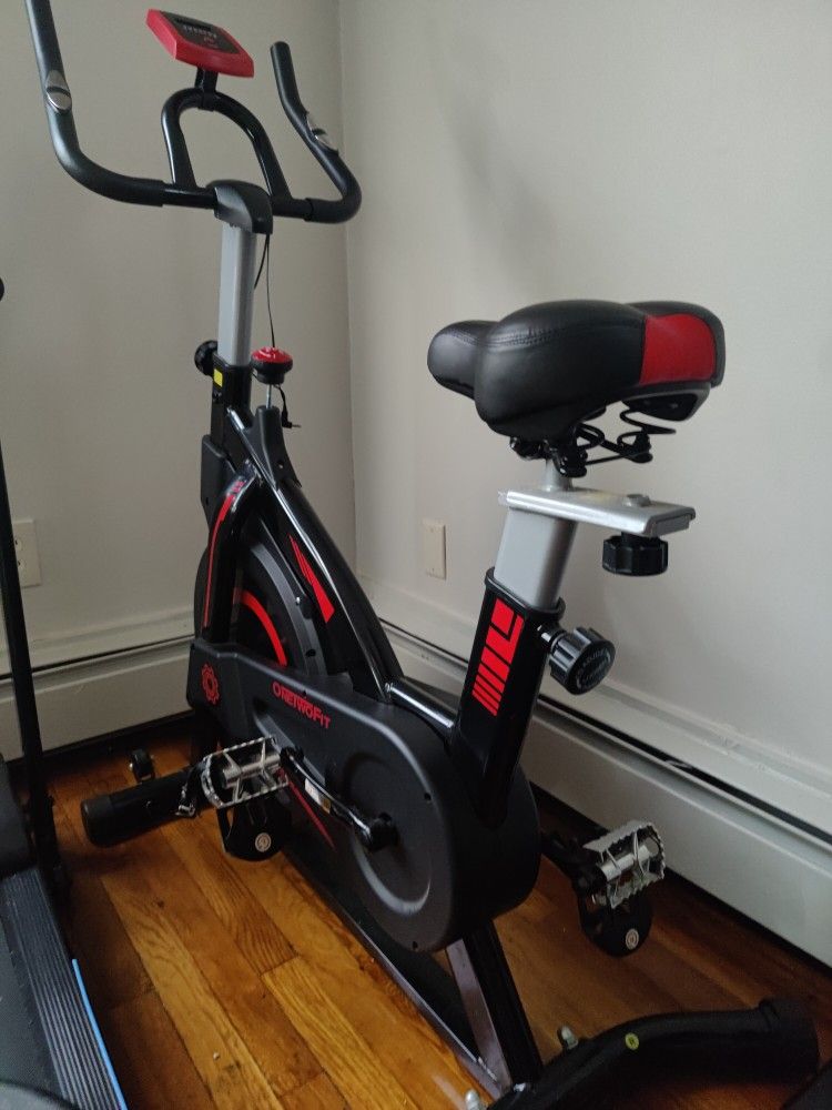 Bicicleta De Ejercicio. One-two Fit