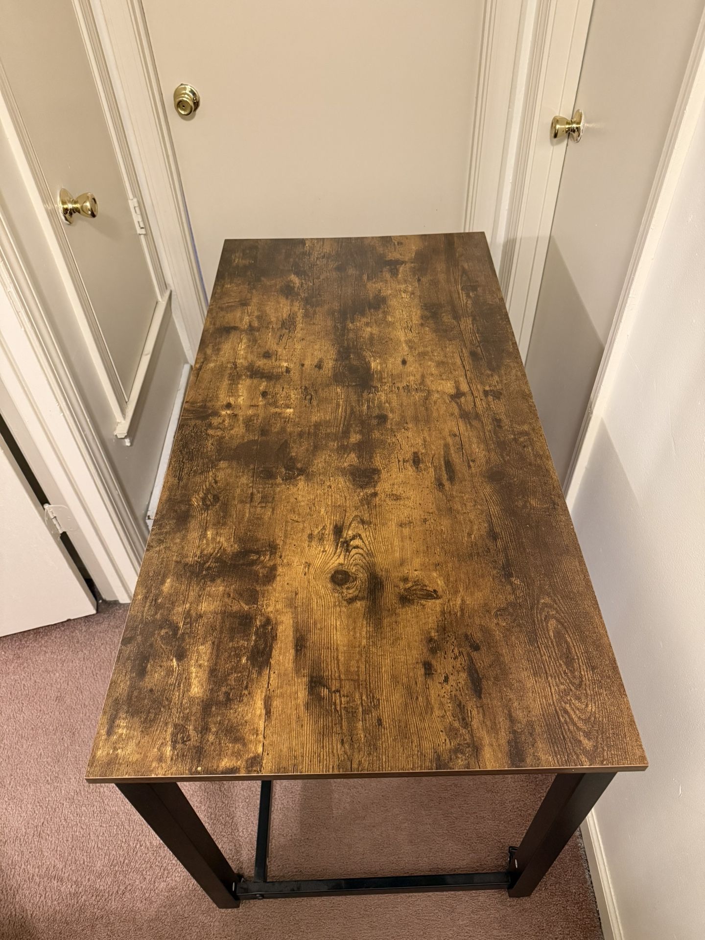 Desk With Chair