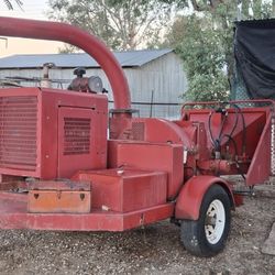 Bush and tree chipper