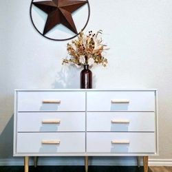 White Dresser (NEW)