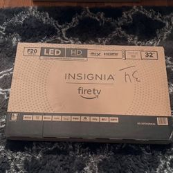 Insignia 32-inch Class F20 Series LED HD Tv