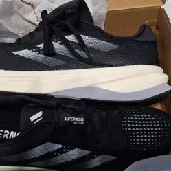 Supernova Solution M Adidas Mens 10 1/2
