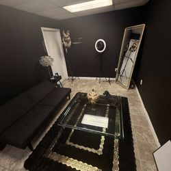 Table and Futon FOR SALE MUST GO!!!! $200