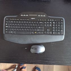 Logitech MK710 Keyboard & M705 Mouse