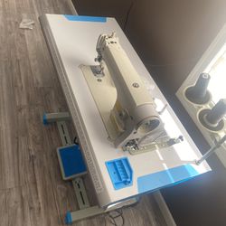 Industria Sewing Machine 