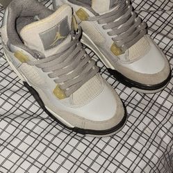 Jordan 4
